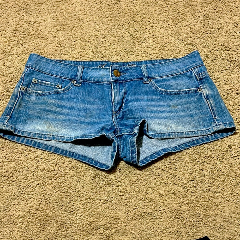 AE SZ 8 denim shorts